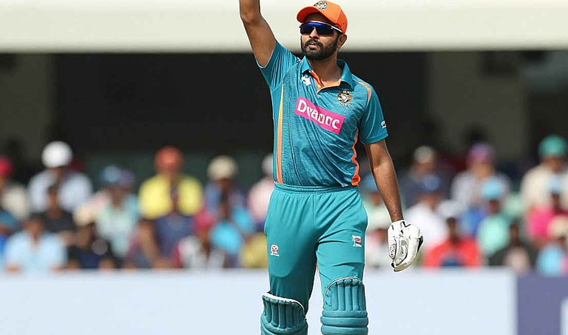 ছয় অধিনায়ক দুই বছরে: রাওয়ালপিন্ডির স্কোয়াডপত্রে পাকিস্তানের নেতৃত্বের ফাঁকা চেয়ার