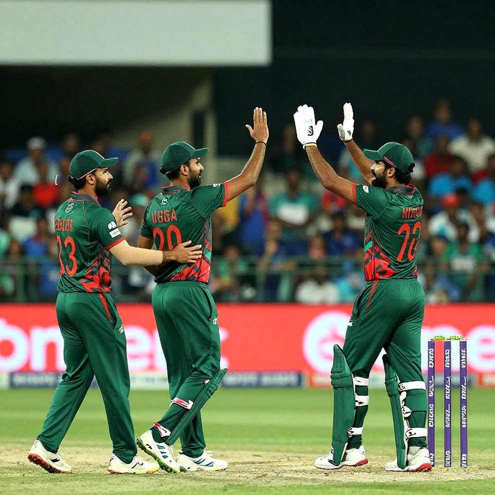 ১৬.৫ ওভারে শেষ ম্যাচ: নালন্দার জয়ে যে গল্পটি কেউ পড়েনি ১৬.৫ ওভারে শেষ ম্যাচ: নালন্দার জয়ে যে গল্পটি কেউ পড়েনি