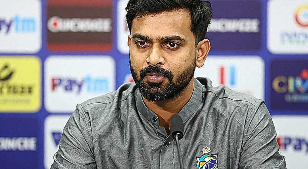 ব্লকচেইন ক্রিকেটে ঢুকল: ডেটার নতুন আম্পায়ার, নাকি আরেকটি 'ট্রান্সফার ট্যাক্স'? ব্লকচেইন ক্রিকেটে ঢুকল: ডেটার নতুন আম্পায়ার, নাকি আরেকটি 'ট্রান্সফার ট্যাক্স'?