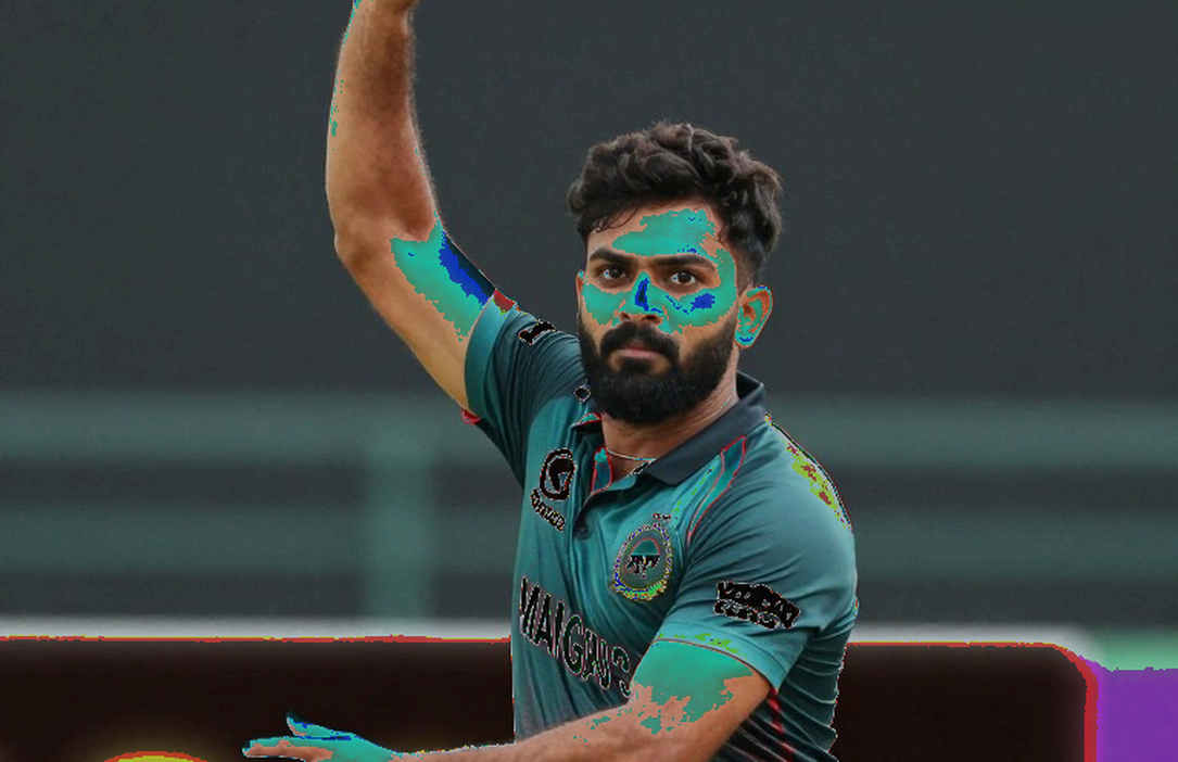 ট্রেনিং গ্রাউন্ডের ঘড়ি: টি-টোয়েন্টি বিশ্বকাপের অদৃশ্য বাইশ মিনিট ট্রেনিং গ্রাউন্ডের ঘড়ি: টি-টোয়েন্টি বিশ্বকাপের অদৃশ্য বাইশ মিনিট