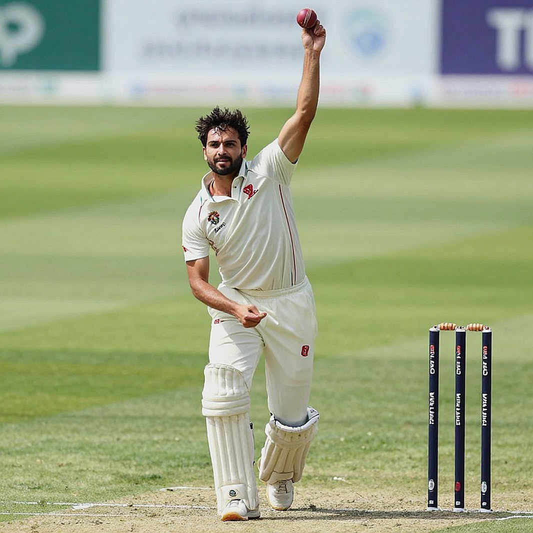 আবুধাবির রোদ, আফগান স্পিন আর শান্তর ‘ধারাবাহিকতা’: আসল প্রশ্নটা ভেন্যুতে, স্লোগানে নয় আবুধাবির রোদ, আফগান স্পিন আর শান্তর ‘ধারাবাহিকতা’: আসল প্রশ্নটা ভেন্যুতে, স্লোগানে নয়