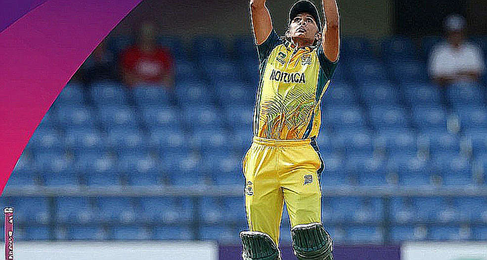 Cricket on the Blockchain Ledger: An Auditable Reading of Empty Data Cricket on the Blockchain Ledger: An Auditable Reading of Empty Data