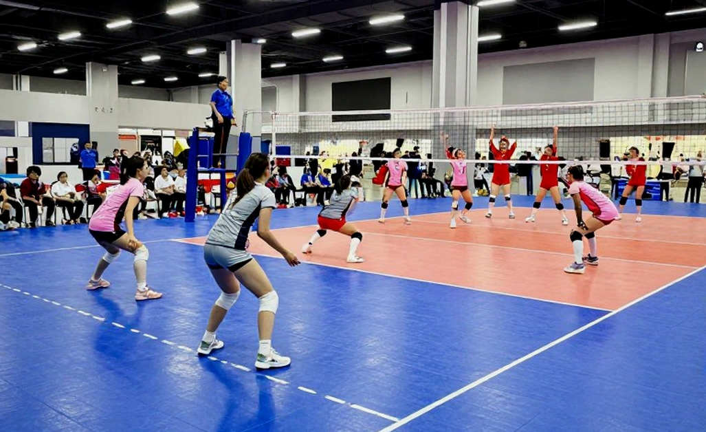 I Opened My Thirty-Year Ceiling File: Jakarta's Campus League Is a Broadcast Business, Not Volleyball